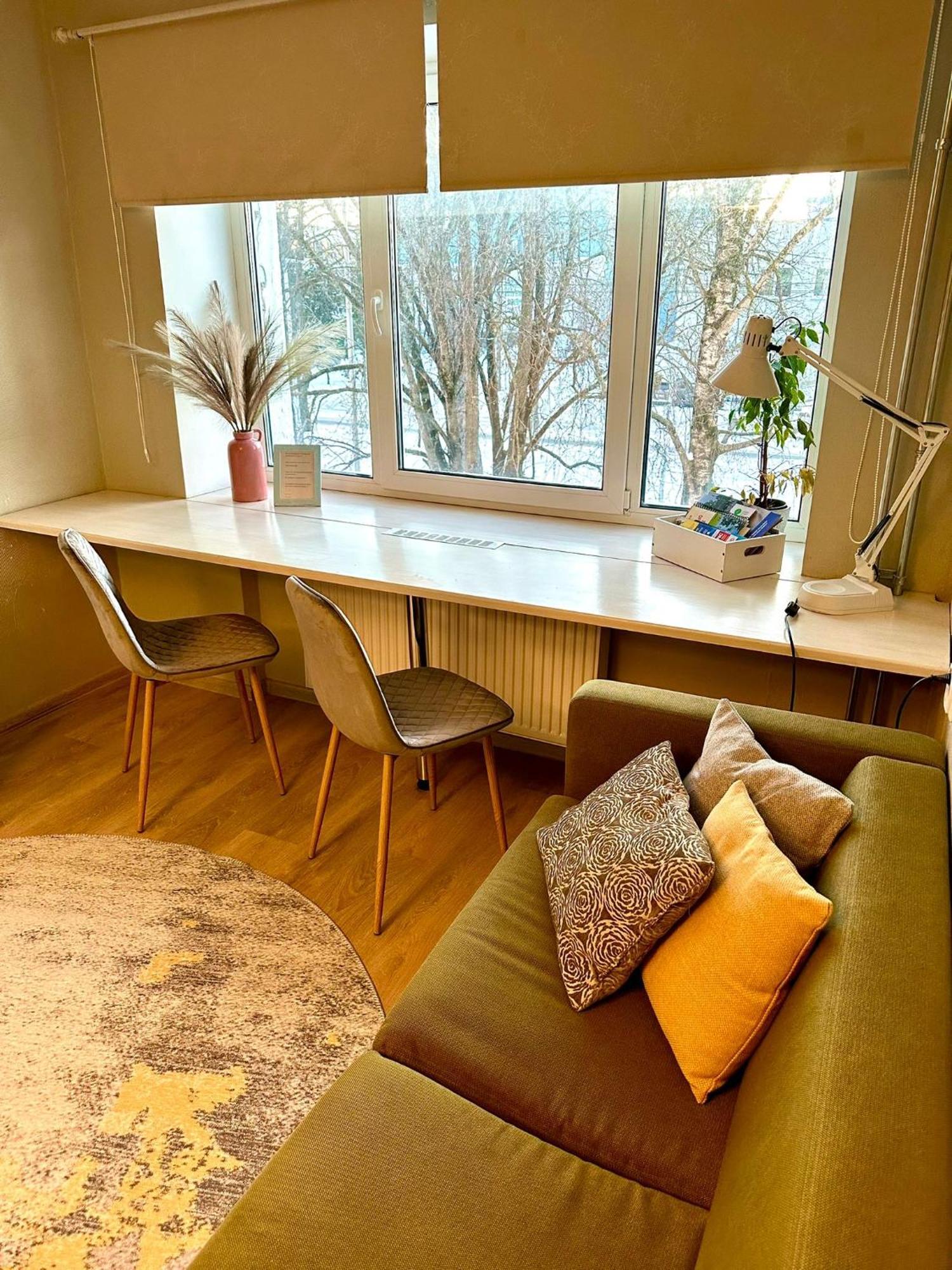 Sunny Apartment, 7 Min With Tram To The Old Town Tallinn Bagian luar foto