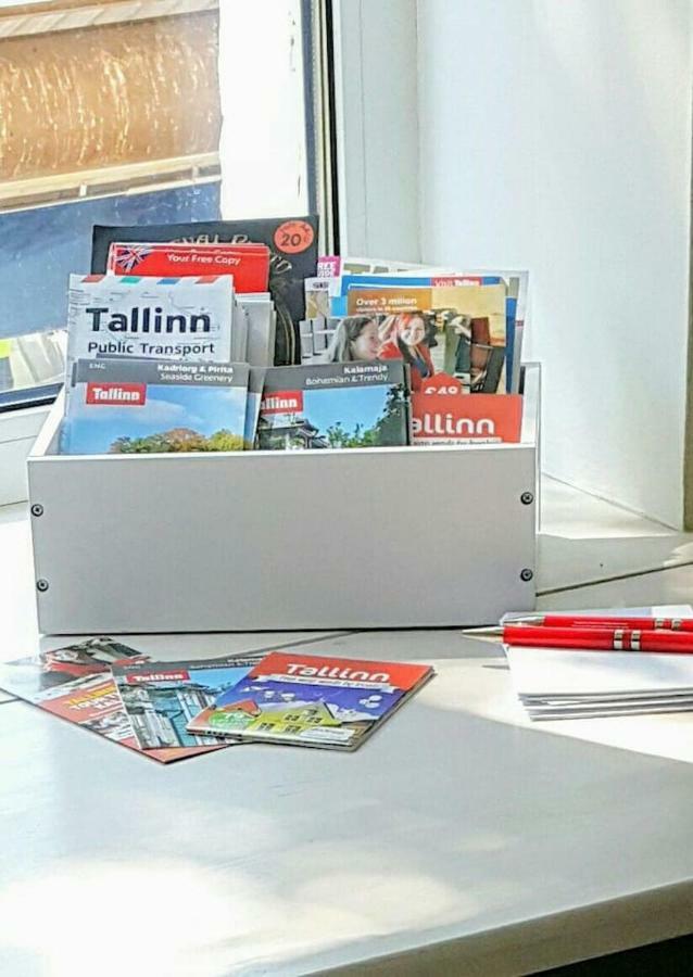 Sunny Apartment, 7 Min With Tram To The Old Town Tallinn Bagian luar foto
